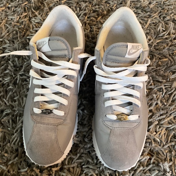 nike cortez grey and white